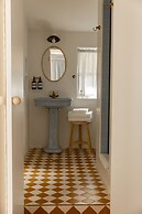 Il Delfino Seaside Inn