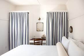 Il Delfino Seaside Inn