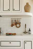 Il Delfino Seaside Inn