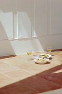 Il Delfino Seaside Inn