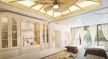 BATON SUITE Okinawa Kouri Island
