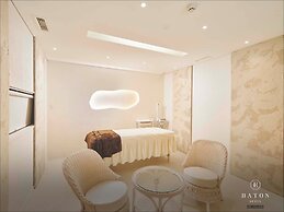 BATON SUITE Okinawa Kouri Island