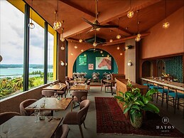 BATON SUITE Okinawa Kouri Island