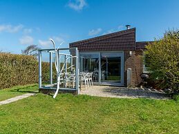 Modern Bungalow Close to the Beach