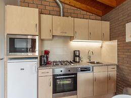 Modern Bungalow Close to the Beach