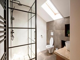 a Nice Holiday by the sea With Family