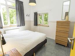 Detached 6 Pers Holiday Home