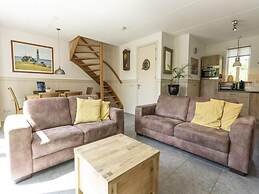 Detached 6 Pers Holiday Home