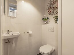 Spacious 2 Persons Apartment