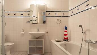 Cozy Apmt for 5people by the sea