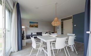 Cozy Apmt for 5people by the sea