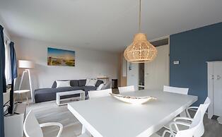 Cozy Apmt for 5people by the sea