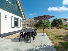 Amazing Viilla Near the Beach