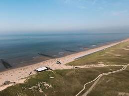 Amazing Viilla Near the Beach