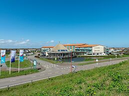 The Lovely Apartment is Beautifully Decorated