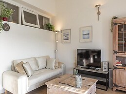 The Lovely Apartment is Beautifully Decorated