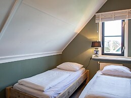 Stylish and Modern Furnished Holiday Villa