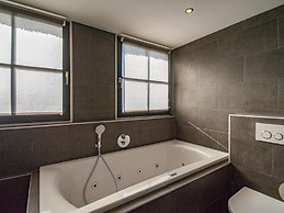 Stylish and Modern Furnished Holiday Villa