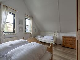 Stylish and Modern Furnished Holiday Villa