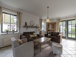 Stylish and Modern Furnished Holiday Villa