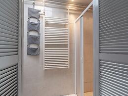 Klaproos, Holiday Home