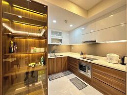 Genius SaiGon - Sunrise City View D7