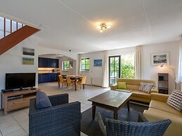 Beautifully Situated Luxury Villa on the Water