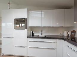 Holiday Home Near Beach of Sint Maartenszee