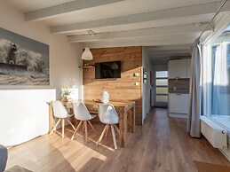 Holiday Home Near Beach of Sint Maartenszee