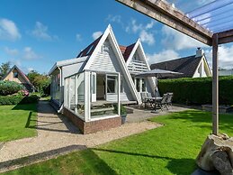 Holiday Home Near Beach of Sint Maartenszee