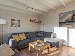 Holiday Home Near Beach of Sint Maartenszee