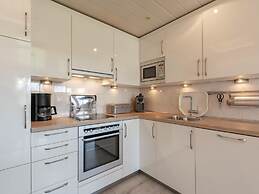 Detached Holiday Bungalow With Garden