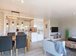 Detached Holiday Bungalow With Garden