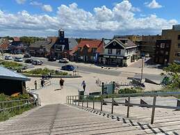Detached Holiday Bungalow With Garden