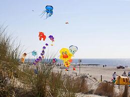 Detached Holiday Bungalow With Garden