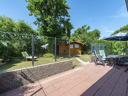 Detached Holiday Bungalow With Garden