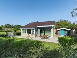 Detached Holiday Bungalow With Garden