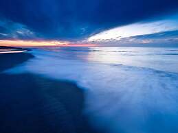 Detached Holiday Bungalow With Garden