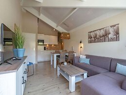 Lovely Holiday Apartment for 4 People