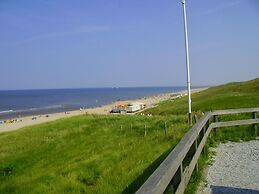 Lovely Holiday Apartment for 4 People