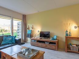 Lovely Holiday Apartment for 4 People