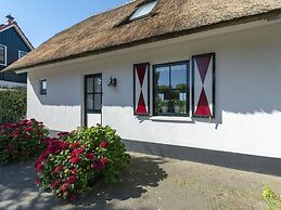 Beautiful Detached Holiday Villa Garden