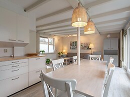 Holiday Home With a Spacious Garden