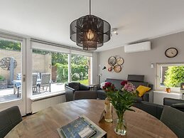 Holiday Home With a Spacious Garden