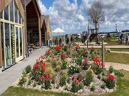 Holiday Home With a Spacious Garden