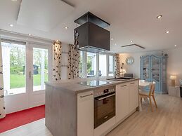 Holiday Home With a Spacious Garden