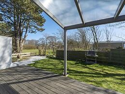 Cozy Holiday Home With Garden