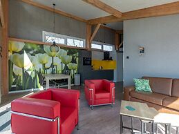 Cozy Holiday Home With Garden