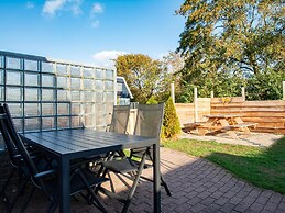 Cozy Holiday Home With Garden