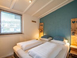 Cozy Holiday Home With Garden